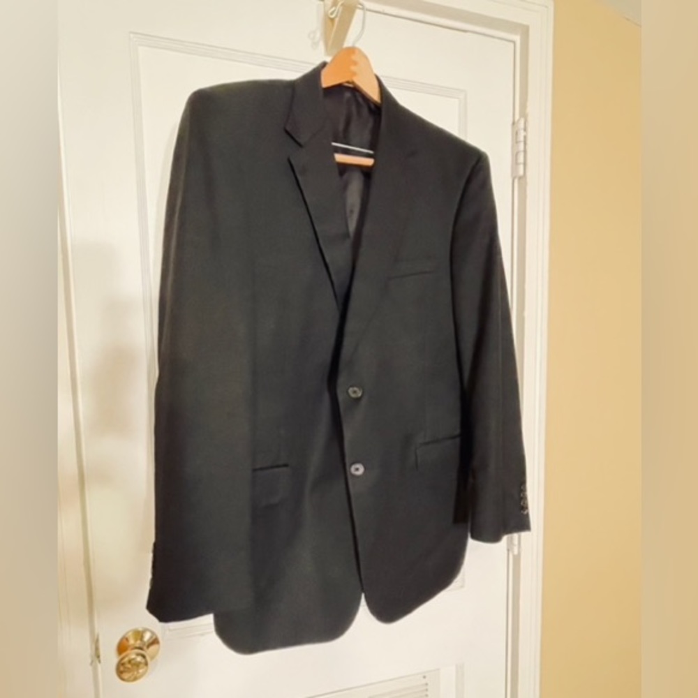 Joseph A Banks signature gold black men’s suit jacket